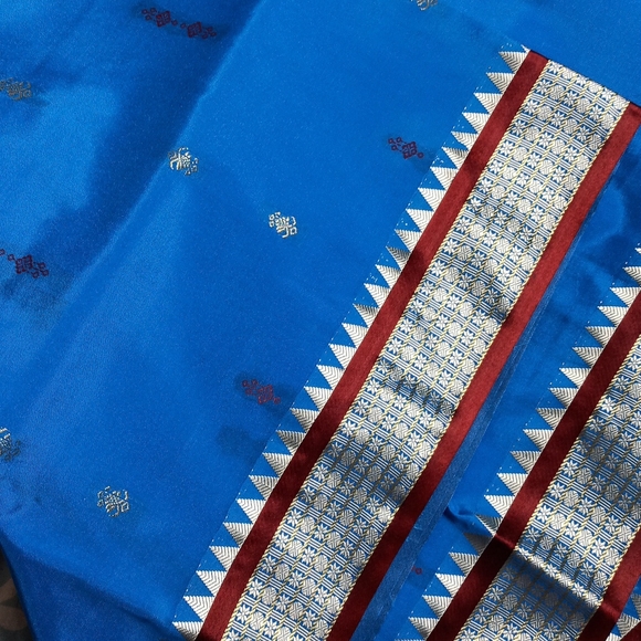 Saree - Picture 14 of 17